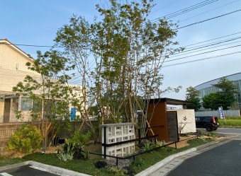 いけざわこどもクリニック外構18-1 いけざわこどもクリニック外構18-1