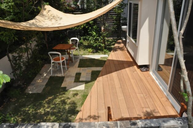 やわらかな素材感あるナチュラル外構