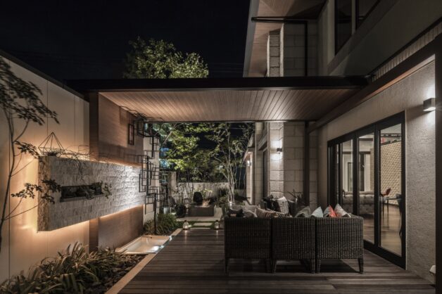 ドライガーデン、雑木の庭、オブジェガーデン、アウトドアリビングと贅沢な庭。