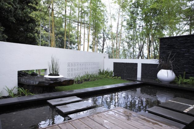 夜景と水景の美しい魅惑の庭