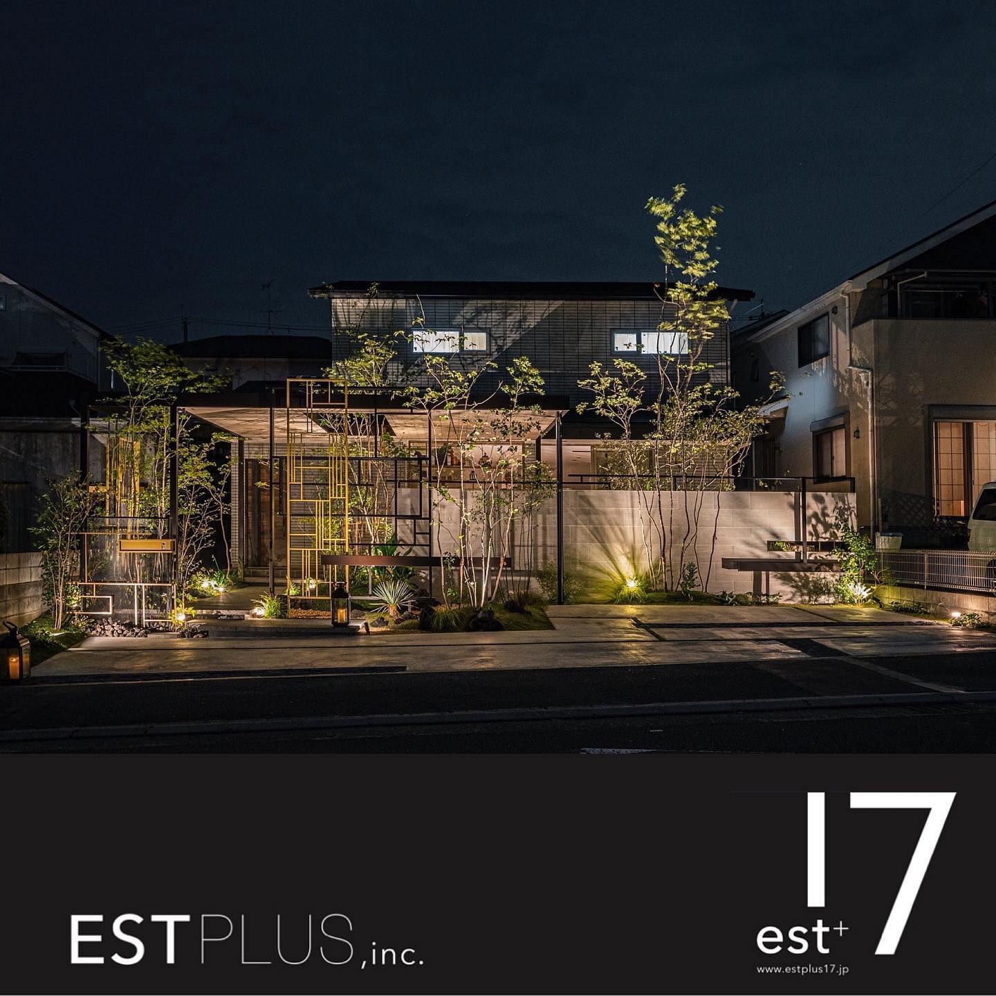 <p>YKKフォトコンテスト2021<br />
YKK AP 大賞🏆<br />
日本一を頂きました🙇♂️</p>
<p>4年連続大賞から一年空いて<br />
今年で5回目ですがやっぱり嬉しいですね!😊</p>
<p>この作品は大阪でなかなか地元では無いので大変でした😅</p>
<p>新しい庭2021としてDesignの方向性を考えながら提案した形です。<br />
施工を手伝ってくれた、山中涼樹園の皆様、関係者の皆様<br />
ありがとうございました😊</p>