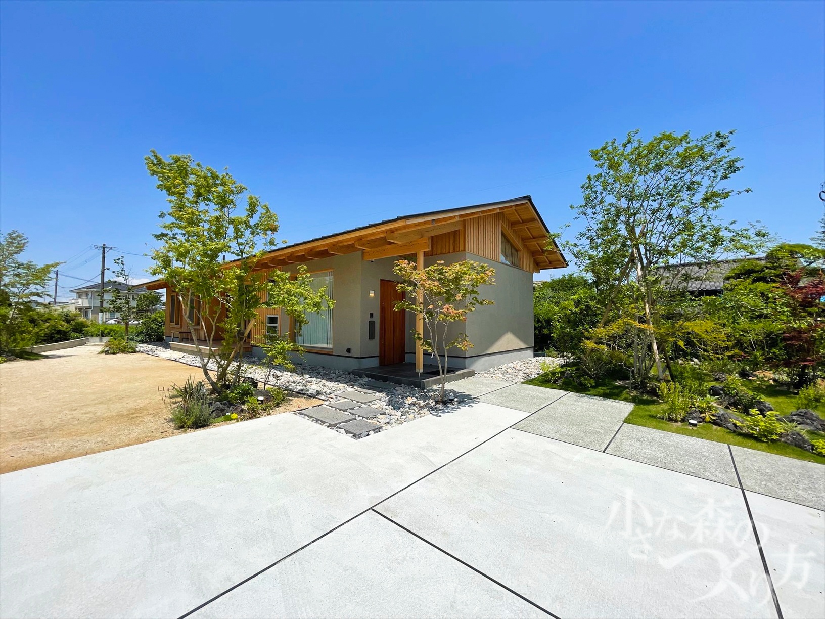 ご利用にあたって重視されたことは？<ul>
<li>デザイン（プランの提案力）</li>
<li>施工実績</li>
</ul>