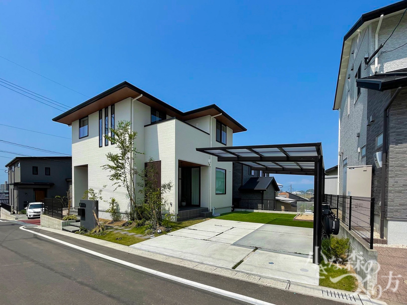 弊社を何でお知りになりましたか？<ul>
<li>インスタグラムを見て</li>
</ul>