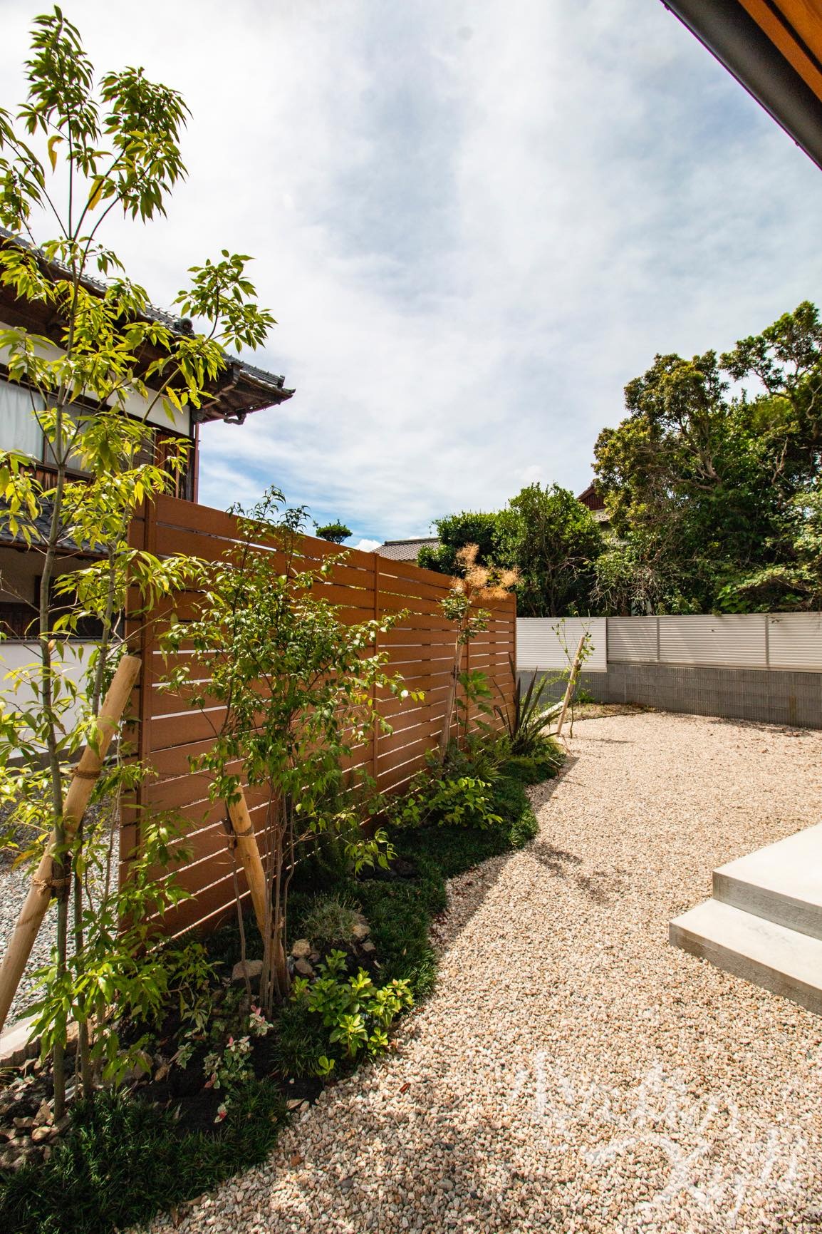 施工事例<p>田主丸さんにお願いして本当に良かったと夫婦で話しています。</p>
<p>欲を言えば、1〜2ヶ月後に一度点検などフォローがあればより良かったかなと思います。</p>
<p>全体的には大変満足です。</p>