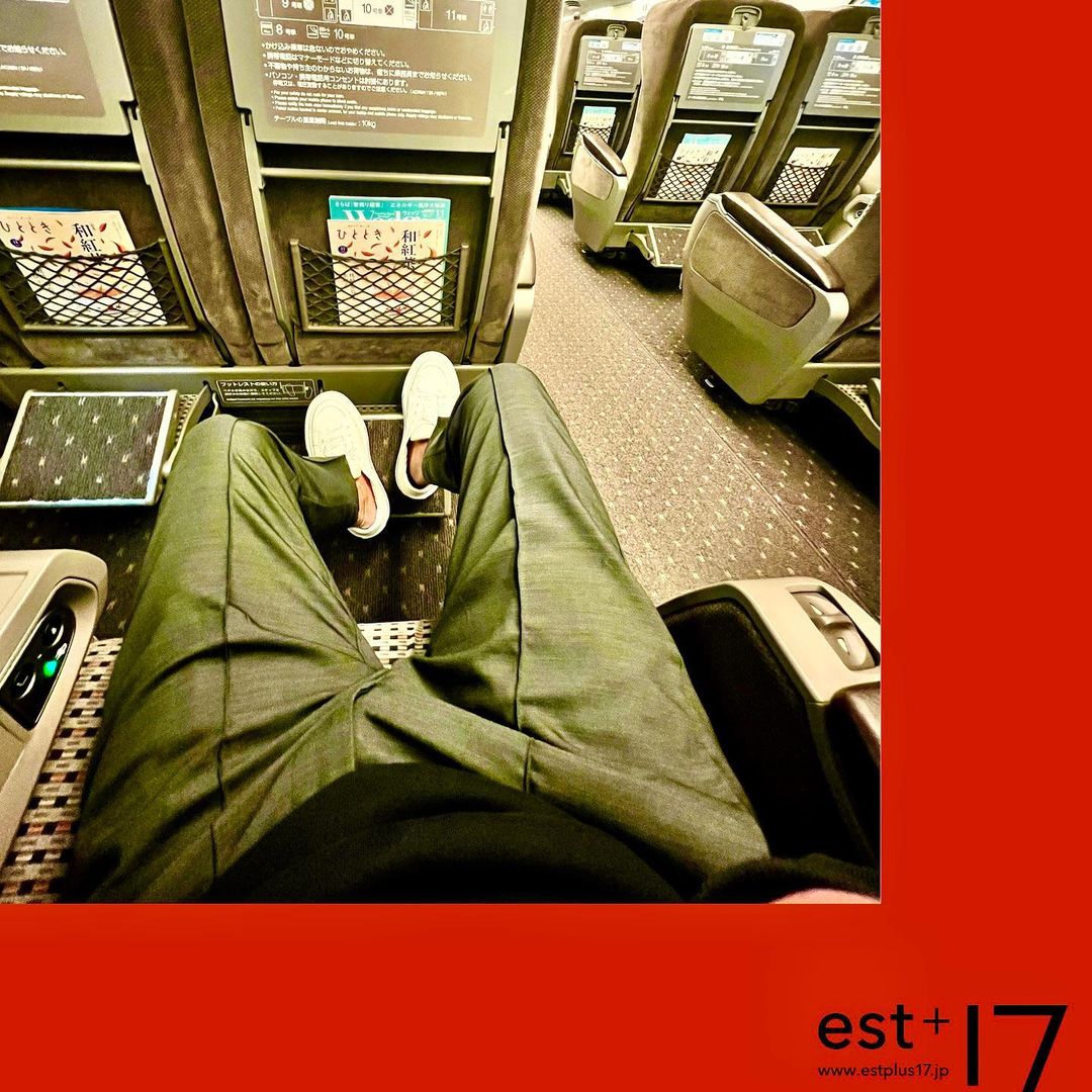 <div class="x11i5rnm xat24cr x1mh8g0r x1vvkbs xdj266r x126k92a">
<div dir="auto">日曜日ですが</div>
<div dir="auto">明日は中津川グランピング森の空に。</div>
<div dir="auto">前入りで名古屋に<span class="x3nfvp2 x1j61x8r x1fcty0u xdj266r xhhsvwb xat24cr xgzva0m xxymvpz xlup9mm x1kky2od"><img loading="lazy" src="https://static.xx.fbcdn.net/images/emoji.php/v9/t69/2/16/1f684.png" alt="🚄" width="16" height="16" /></span></div>
<div dir="auto"></div>
</div>
<div class="x11i5rnm xat24cr x1mh8g0r x1vvkbs xtlvy1s x126k92a">
<div dir="auto">博多駅ヤバいぐらいの人混み<span class="x3nfvp2 x1j61x8r x1fcty0u xdj266r xhhsvwb xat24cr xgzva0m xxymvpz xlup9mm x1kky2od"><img loading="lazy" src="https://static.xx.fbcdn.net/images/emoji.php/v9/tf2/2/16/1f605.png" alt="😅" width="16" height="16" /></span></div>
</div>
<div class="x11i5rnm xat24cr x1mh8g0r x1vvkbs xtlvy1s x126k92a">
<div dir="auto">
<p>今週は名古屋、岐阜、東京出張<span class="x3nfvp2 x1j61x8r x1fcty0u xdj266r xhhsvwb xat24cr xgzva0m xxymvpz xlup9mm x1kky2od"><img loading="lazy" src="https://static.xx.fbcdn.net/images/emoji.php/v9/tb/2/16/1f4aa.png" alt="💪" width="16" height="16" /></span></p>
</div>
</div>
<div class="x11i5rnm xat24cr x1mh8g0r x1vvkbs xtlvy1s x126k92a"></div>